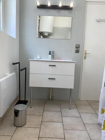 Apartament Studio Paul - Terrasse - Parking Gratuit - Need And Co Blois Zewnętrze zdjęcie